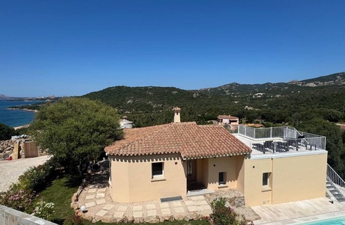 Baja Sardinia Villa | Modern new Villa with 4 bedrooms and sea views. With private Pool (2026)