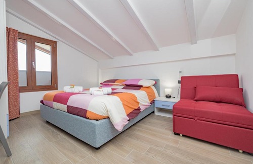 Cesate Apartment | MONOLOCALE A10 Arcobaleno - Mi Rho fiera