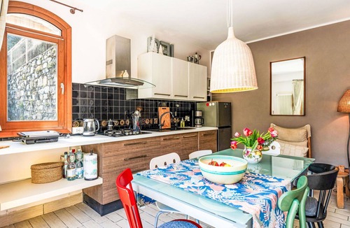 Costa dʼOneglia Apartment | Nice apartment for 4 guests with WIFI, pool, A/C, TV, terrace and pets allowed