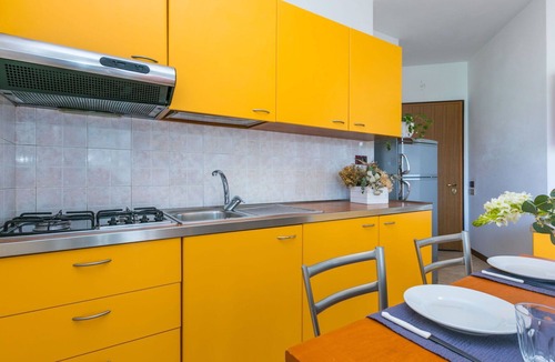 Torre di Fine Apartment | Nice apartment for 6 guests with WIFI, A/C, TV and balcony