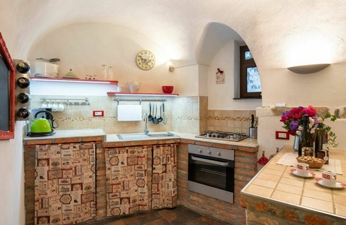 Boscomare Apartment | Nice apartment for 4 people with WIFI, A/C, TV, terrace and pets allowed