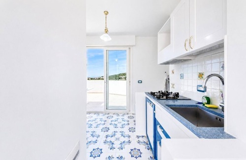 Castro Apartment | One-bedroom apartment with sea-view balcony in Castro di Lecce