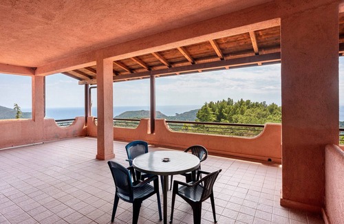 Palinuro Apartment | P.R. Club Bilocale Faro 28 with Sea View, Private Terrace and Air Conditioning