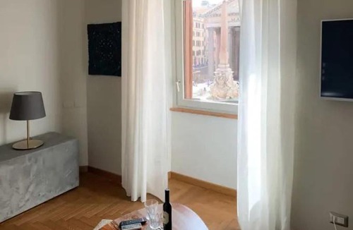 Rione VIII Sant'Eustachio Apartment | pantheon suite 11