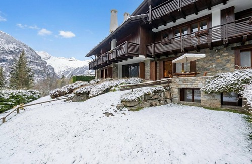 Courmayeur Apartment | Plan Gorret Beautiful Apartment In Courmayeur, Courmayeur, Italy