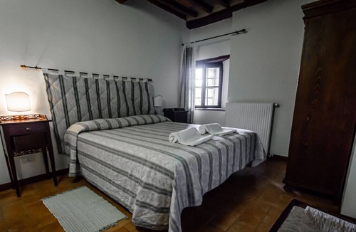 Bivio Lugnano Apartment | PTU La Fattoria Farmhouse - APT La Rocca