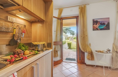 Sensole Apartment | Residence La Perla - Apt 18, Monte Isola, Italy