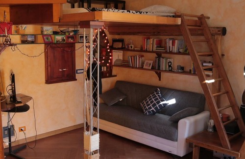 Quartiere XXIX Ponte Mammolo Apartment | Romantic Studio 2 – Romantic Loft Near the City Center