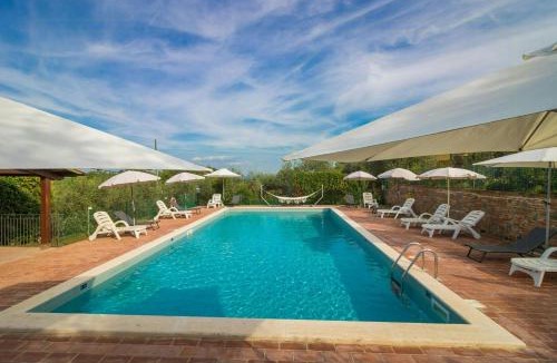 Contrada Castello Apartment | Rural Apartment With Views Of Lake Trasimeno