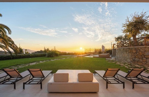 Massa Lubrense Villa | Spacious 6-bedroom villa with AC in marvelous Massa Lubrense