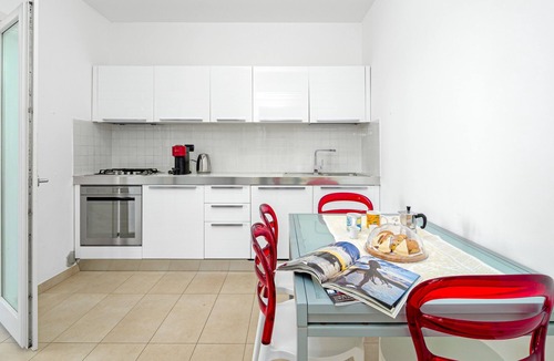 Golfo Aranci Apartment | Spacious Apartment "Villa Marconi 6" with Sea View, Private Terrace & Garden