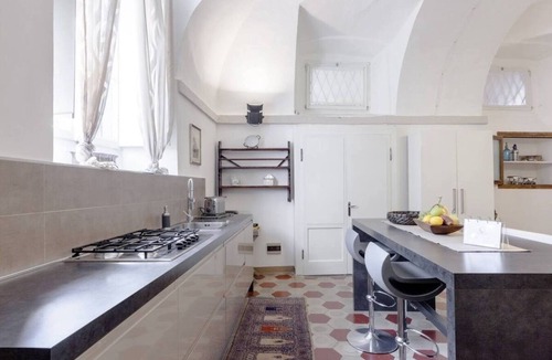 Predore Apartment | SPECIAL OFFER: Tilde Apartment DIRECTLY ON THE LAKE