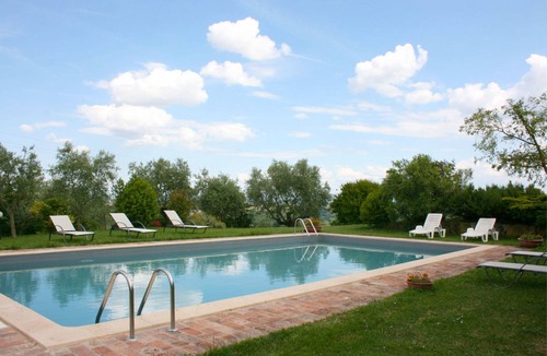 Montepulciano Villa | Stunning private villa for 14 guests with private pool, WIFI, TV and parking