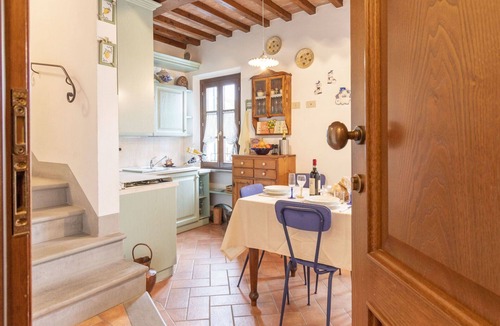 Cascine-La Croce House | Stunning villa with A/C, WIFI, TV, balcony, pets allowed and panoramic view, close to Pisa