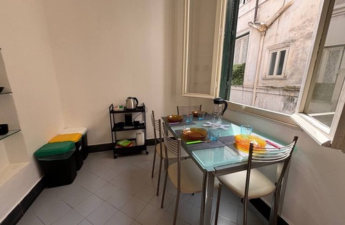 Rione VI Parione Apartment | Sweet Home Vicolo 2minutes walking from Piazza Navona and 5-7 from Vatican