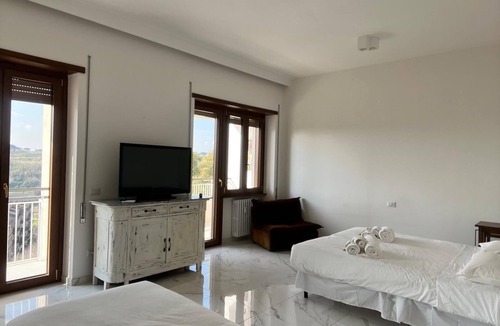 Trionfale Apartment | Three bedrooms, two bathrooms near St peter's Cathedral Area