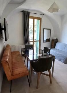 Torri Apartment | Torri Amori