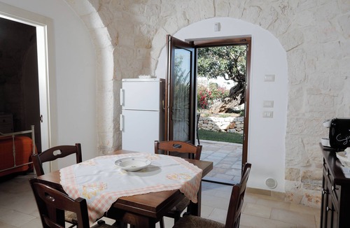 Locorotondo House | Trullo Arco Antico Weddings and events