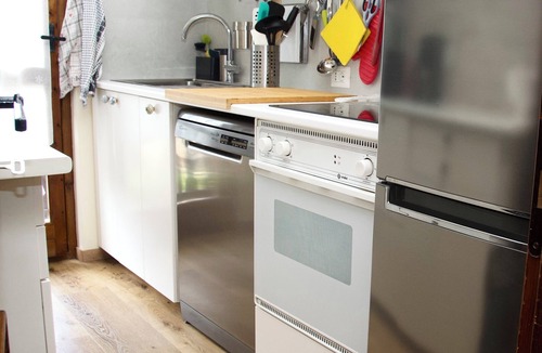 La Thuile Apartment | Two minutes from the ski slopes, cozy renovated apartment.