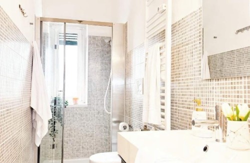 Quartiere XIII Aurelio Apartment | Vatican Exclusive Suite: Style, relaxation and comfort just steps from St. Peter's