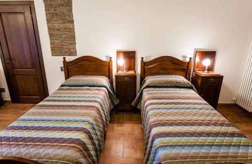 Historic Center Apartment | Vie d'acqua Aposa - City Center- BO