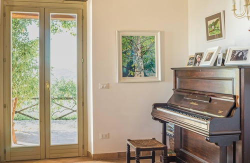 Santa Vittoria in Matenano House | Villa Spectacular View, Private Pool, Medieval Village, Sibillini, Fermo Valley