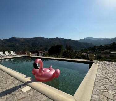 Savoca Bed & Breakfast | Villa Aura