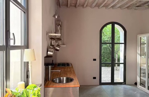 Buonconvento Villa | Villa Bergamotti: Toscaanse elegantie en verwarmd zwembad