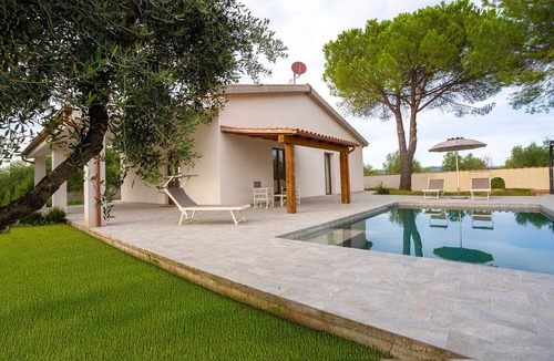 Scarlino Villa | Villa Flo with pool