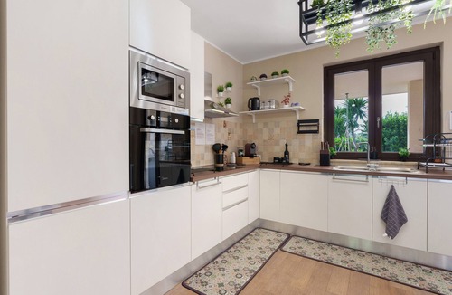 Citta del Mare Villa | Villa Hope just steps from the sea