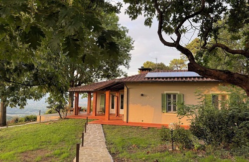 Giugnano Villa | Villa/Independent home in Cantagrillo-casalguidi with 3 bedrooms sleeps 6