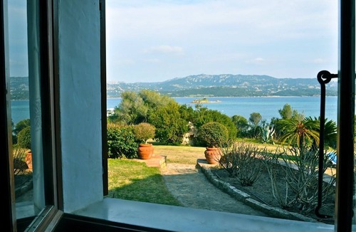 La Conia Villa | VILLA LUGHENTE - Five Bedroom Villa, Sleeps 10