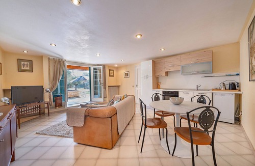 San Zeno di Montagna House | Villa Montegolo, Happy Apartment