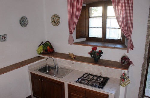 Colle di Val d'Elsa House | Villa Saveria B: A welcoming apartment.