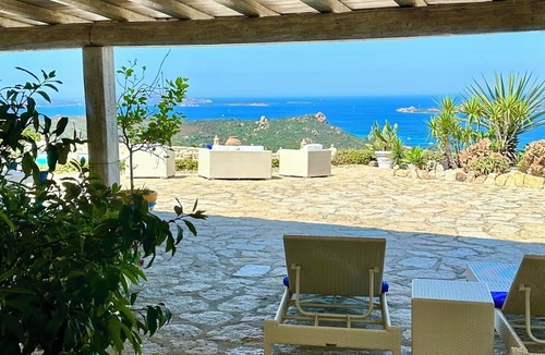 Cannigione Villa | Villa Ventu di Mari, Caprera & Islands View, Heated Pool, Infinity Sea View