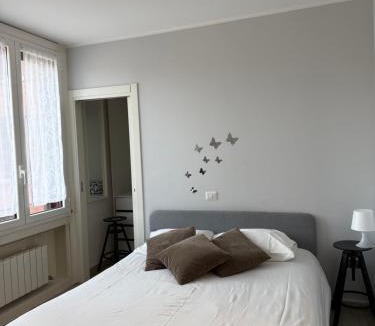Milano 3 Apartment | Vista Lago