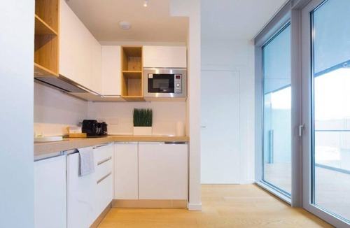 Genoa Apartment | WaterfrontLux |Studio|A/C|Parking|GYM| By Til