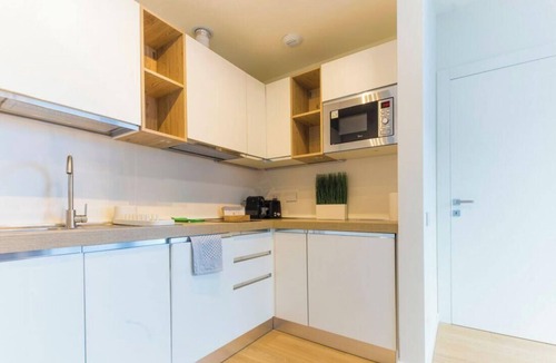 Genoa Apartment | WaterfrontLux |Studio|A/C|Parking|GYM| By Til
