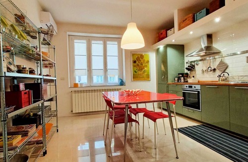 Historic Center Apartment | Wonderful apartment in Bologna center, 1615 sq.ft, bright and comfortable