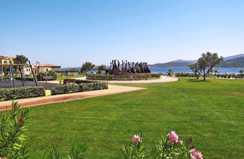 Cannigione House | Wonderful private villa for 6 guests with A/C, TV, terrace and panoramic view