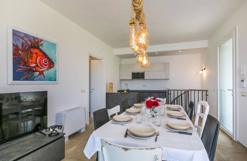 Cecina House | Wonderful private villa for 8 guests with WIFI, A/C, private pool, TV, terrace and pets allowed