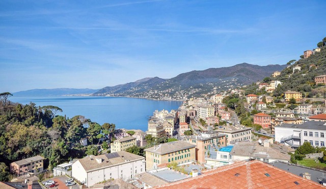 2 bedroom pet friendly apartment in Camogli
