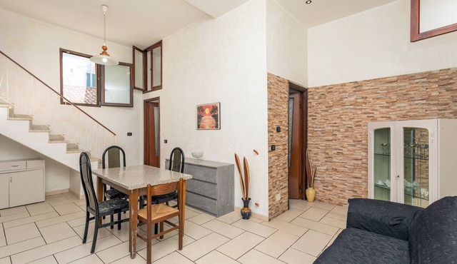 Apartment 'A Casa Mia' with Mountain View, Private Terrace and Air Conditioning