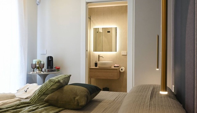 AURA Room- Aurisea Luxury Stays