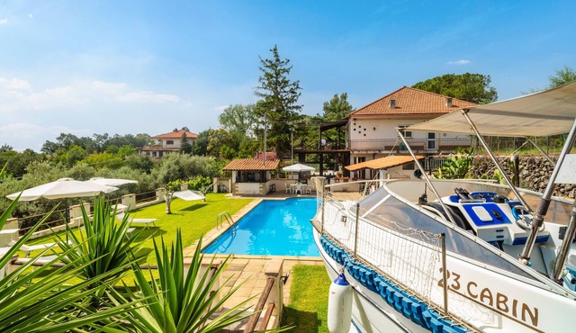 Boat 'Etna House' with Sea View, Wi-Fi and Air Conditioning