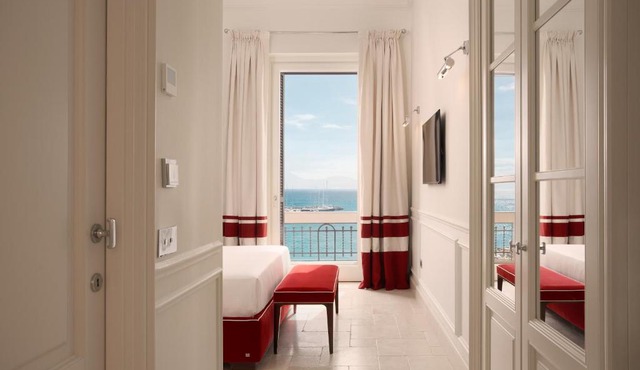 Casa Magnifico Luxury Suites