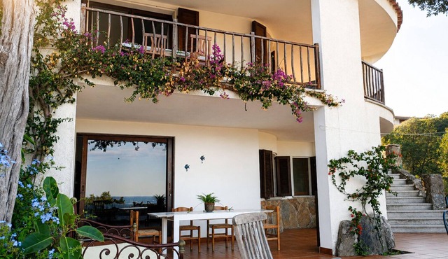 Catalina House, journey in 1970, 2 minutes from the sea