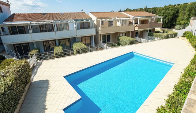Charming accommodation with pool in Viddalba