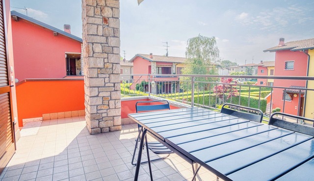 Garda Orange Apartment