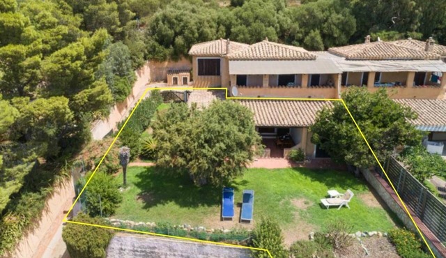 Sea View with Garden, 2 min walk from the Beach, reachable with a 2-minute walk
